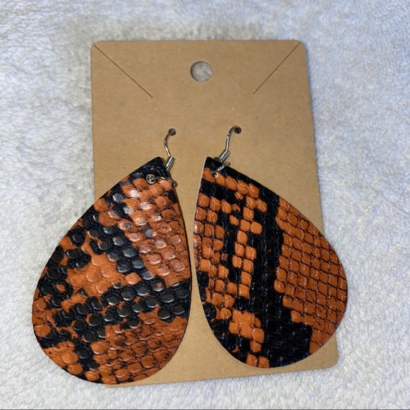 Rust Orange Snakeskin Lightweight Dangle Earrings - Picture 2 of 3